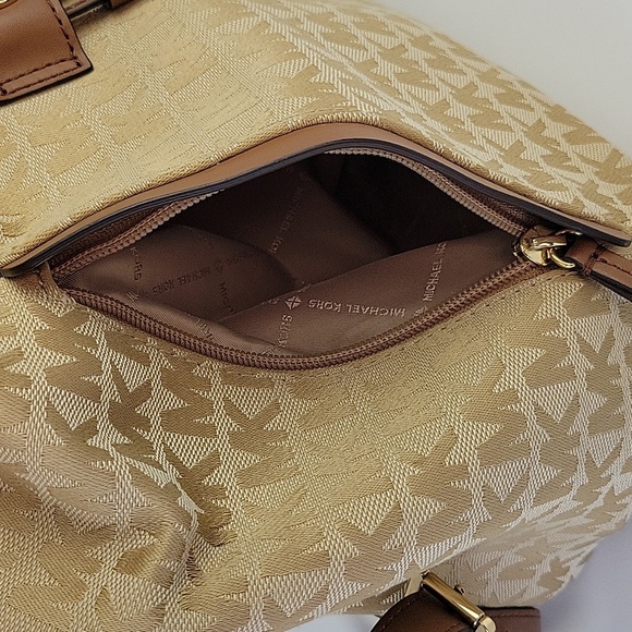 Michael Kors Evie Backpack Purse Tan & Light Brown main image 6